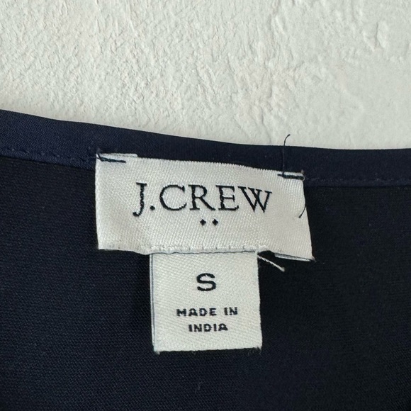 J Crew Tank Top Camisole‎ Cami Solid Dark Navy Blue Satin Button Down V Neck - Picture 9 of 9